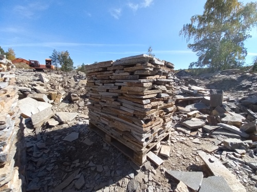 Плитняк златолит серебристый для мощения на бетон купить в Белорецке