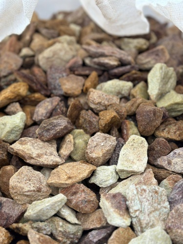 Златолит персиковый декоративная каменная крошка купить в Белорецке