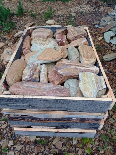 Златолит жёлтый, жёлто-зелёный глыбки и валуны для ланшафтного дизайна купить в Белорецке