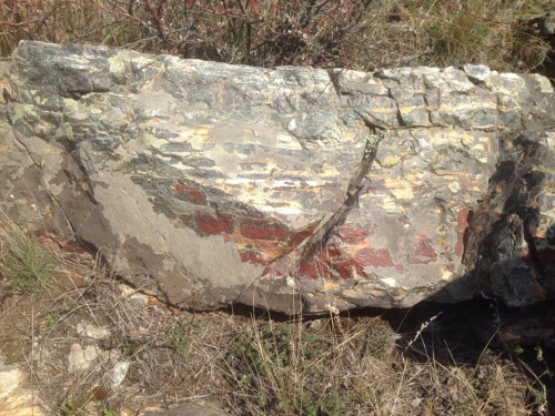 Гигантские зелёные валуны для ландшафтного дизайна весом более 5 тонн купить в Белорецке