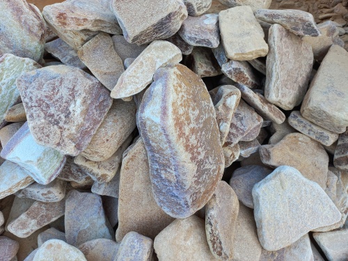 Златолит жёлтый, жёлто-зелёный глыбки и валуны для ланшафтного дизайна купить в Белорецке