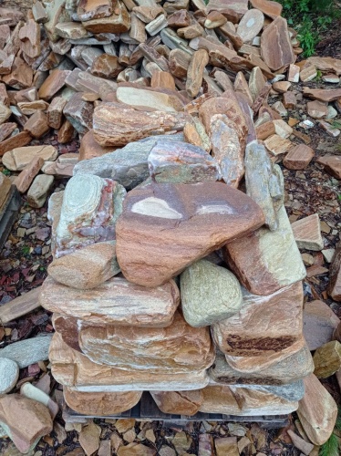 Златолит жёлтый, жёлто-зелёный глыбки и валуны для ланшафтного дизайна купить в Белорецке