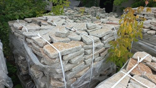 Гранитный плитняк галтованный для парковки купить в Белорецке