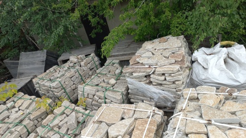 Гранитный плитняк галтованный для парковки купить в Белорецке