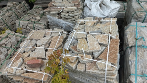 Гранитный плитняк галтованный для парковки купить в Белорецке