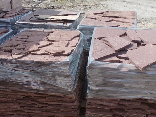 Плитняк лемезит бордовый для облицовки цоколя 20-25 мм  купить в Белорецке