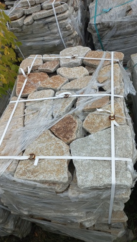 Плитняк галтованный гранитный для ландшафтного дизайна купить в Белорецке